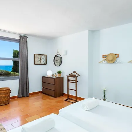 Villa Stunning Beachclose By Costarentals - Ref 03 *