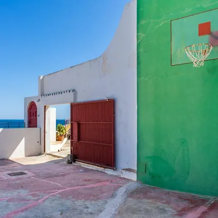Villa Stunning Beachclose By Costarentals - Ref 03